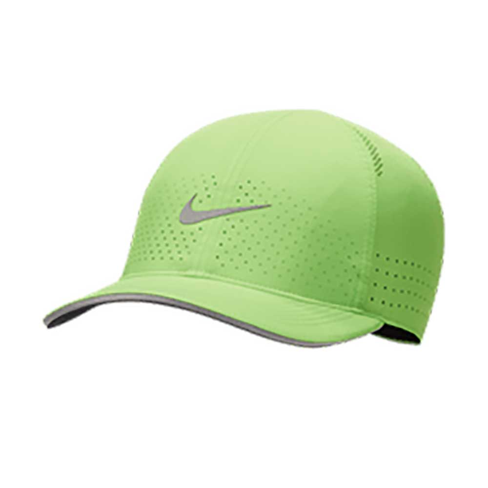 Nike, Cappellino da corsa unisex Nike Dri-Fit Aerobill Featherlight - Verde azione/Argento riflettente