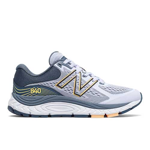 Nuovo equilibrio, Scarpa da corsa 840v5 da donna - Silent Grey/Light Mango - Extra Wide (2E)