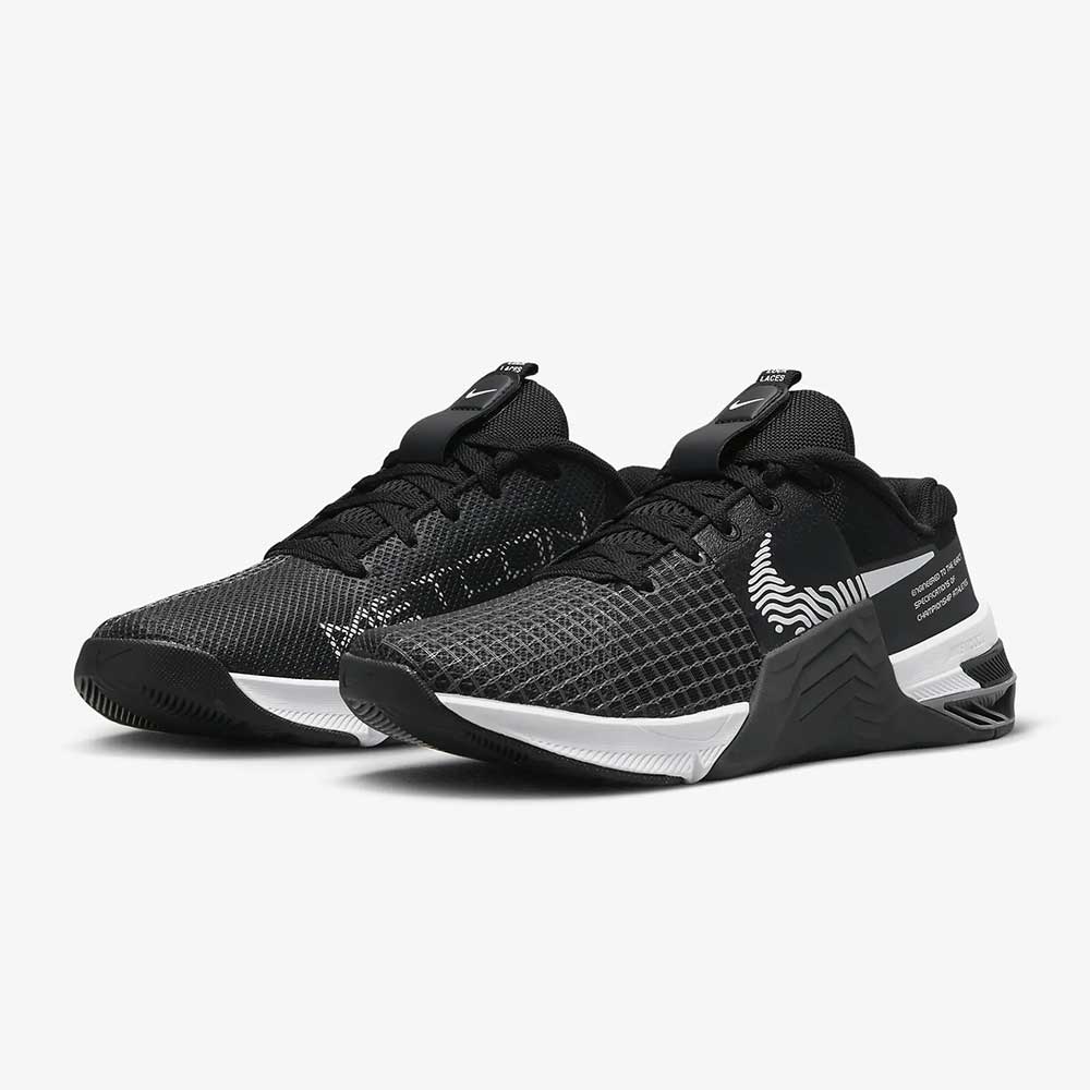 Nike, Scarpe da allenamento Metcon 8 da donna - Nero/Bianco - Regolare (B)