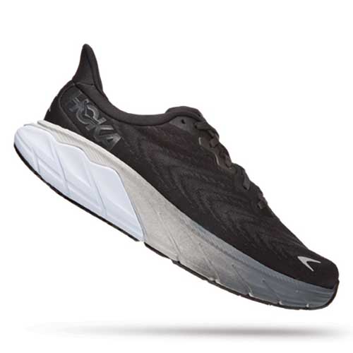 HOKA, Scarpe da corsa Arahi 6 da donna - Nero/Bianco - Ampio (D)