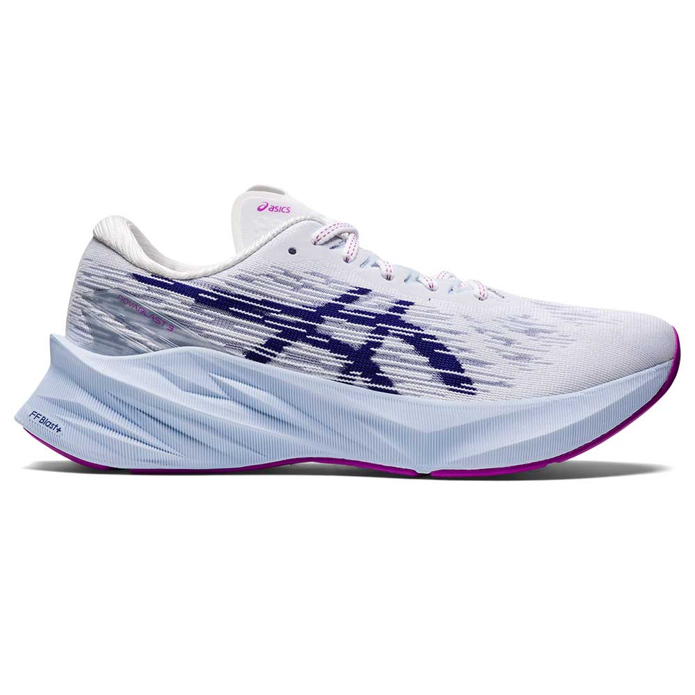 Asics, Scarpe da corsa Novablast 3 da donna - Bianco/Blu scuro - Regolare (B)