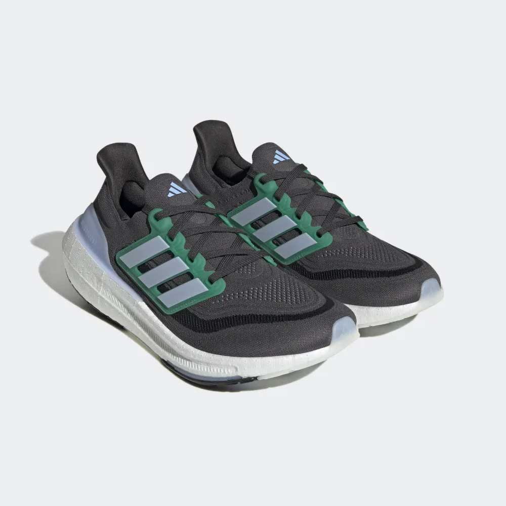 adidas, Scarpe da corsa Ultraboost Light da uomo - Carbonio/Blue Dawn/Court Green - Regolare (D)