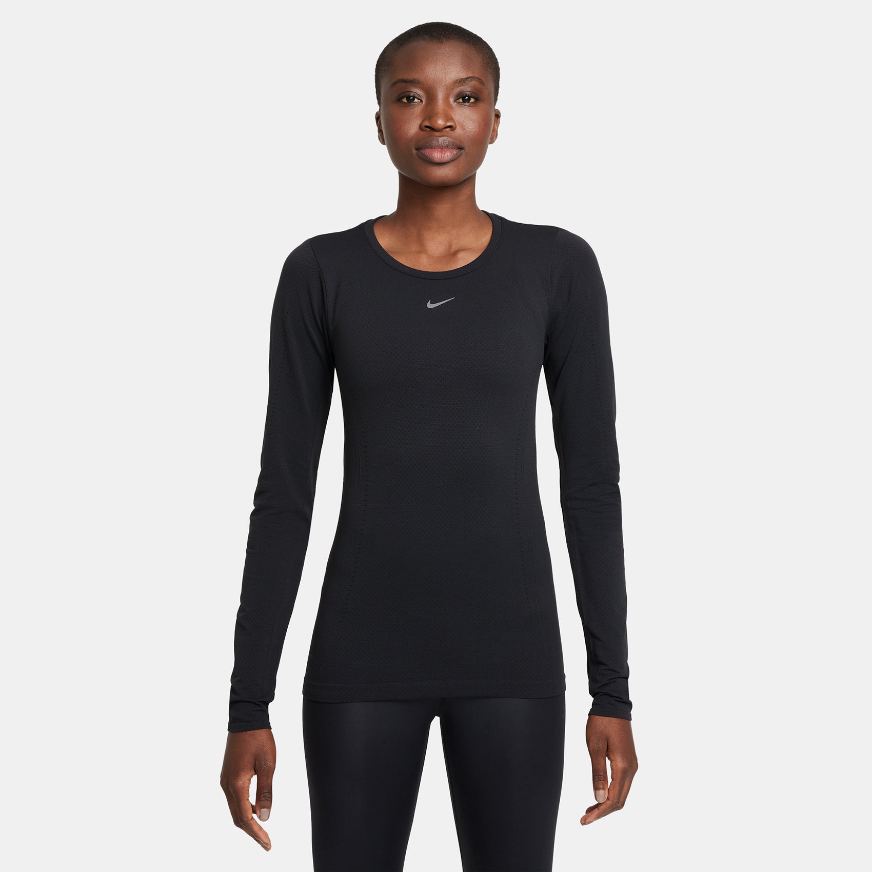 Nike, Top a maniche lunghe senza cuciture Nike Dri-FIT ADV Donna - Nero/Argento riflettente